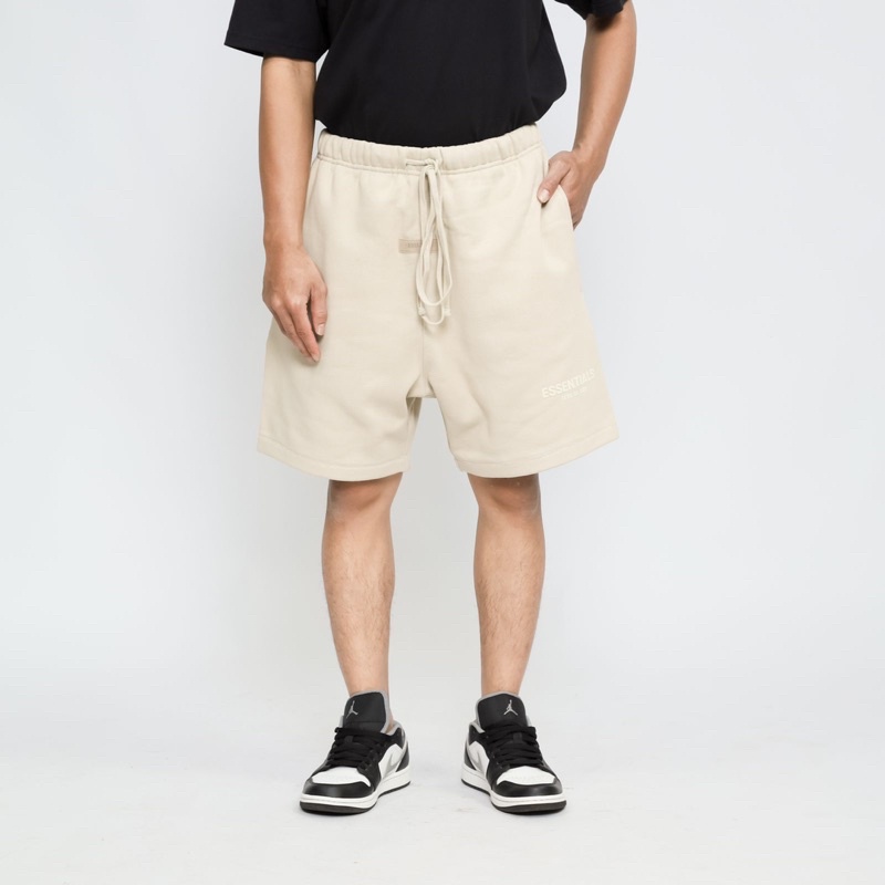 Fog. Ess Relaxed Short