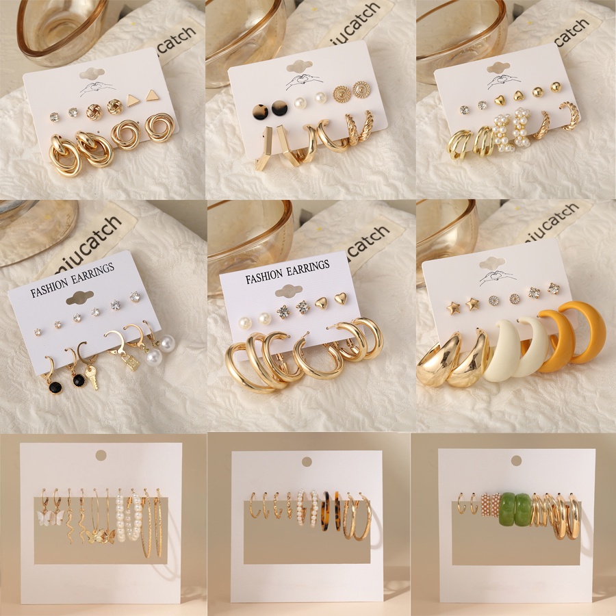 Set Anting Juntai Mutiara Bahan Akrilik Warna Emas Gaya Vintage Untuk Wanita