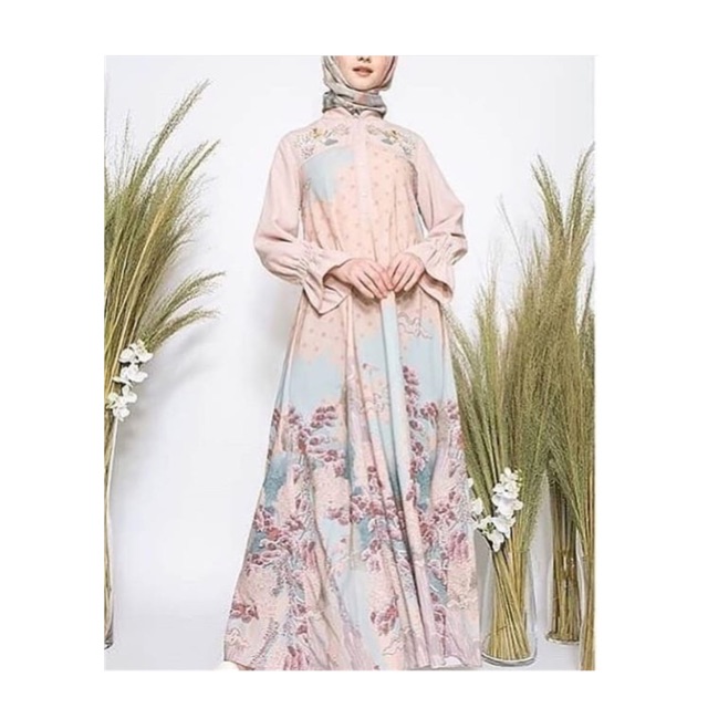 preloved Neisha dress by ria miranda XS