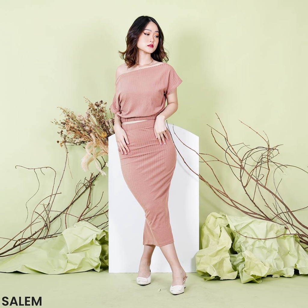 Felisa One Set Knit FG-7