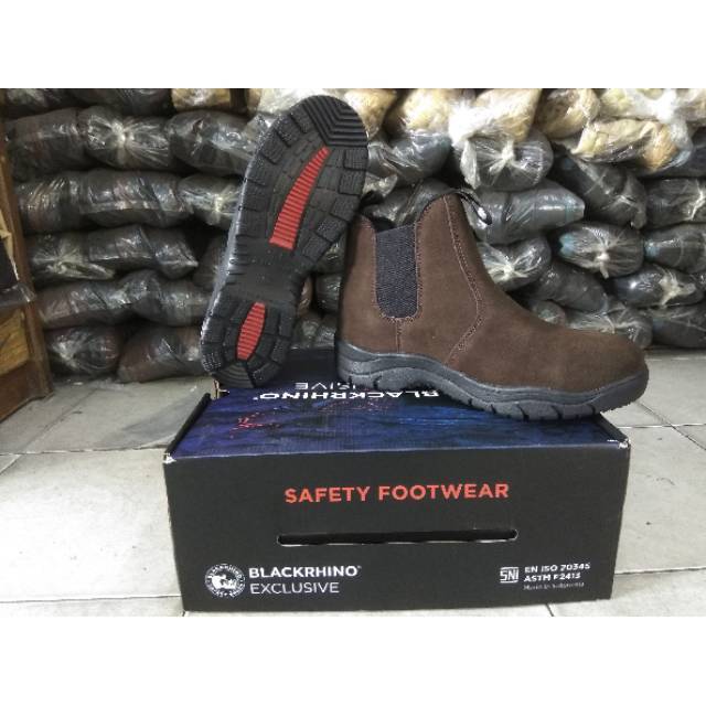 waterproof black work shoes