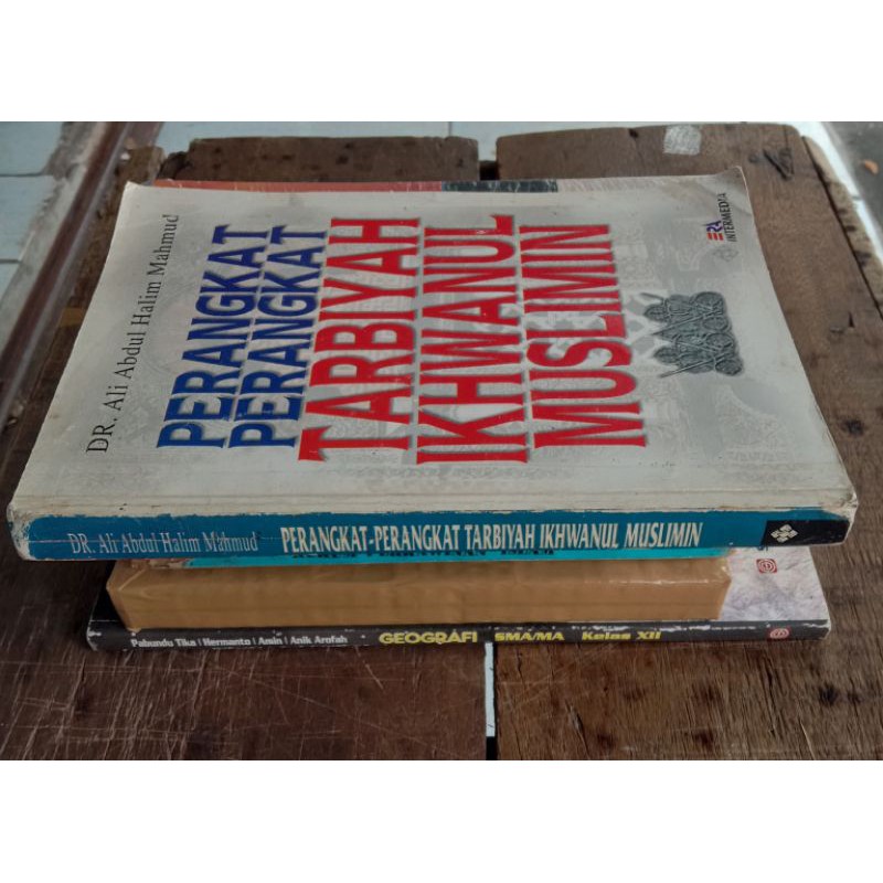 Perangkat Perangkat Tarbiyah Ikhwanul Muslimin Oleh Dr Ali Abdul Halim Shopee Indonesia