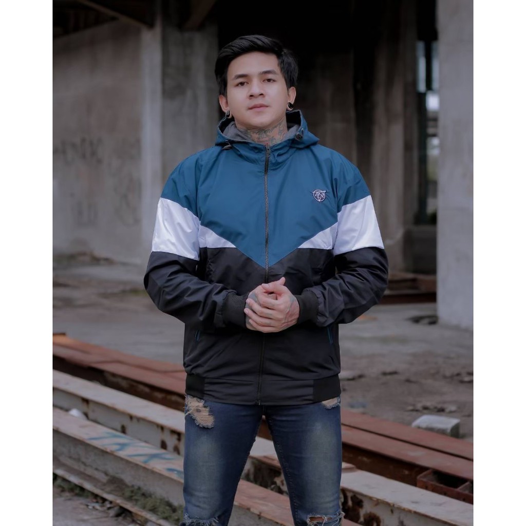 Jaket Sweater Keren Bolak Balik Untuk Pria Dewasa Dan Remaja