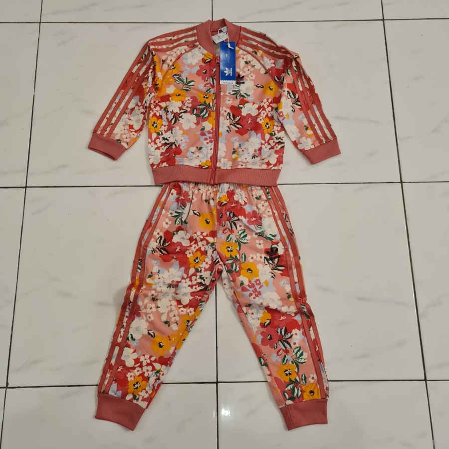Tracksuit Anak ADIDAS SST Set Track Suit GN4210 Original 100% BNWT