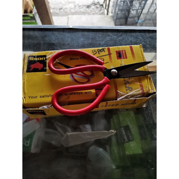 

1 dos gunting serbaguna gunting kodok merk BISON nomor 2 atau 7inch