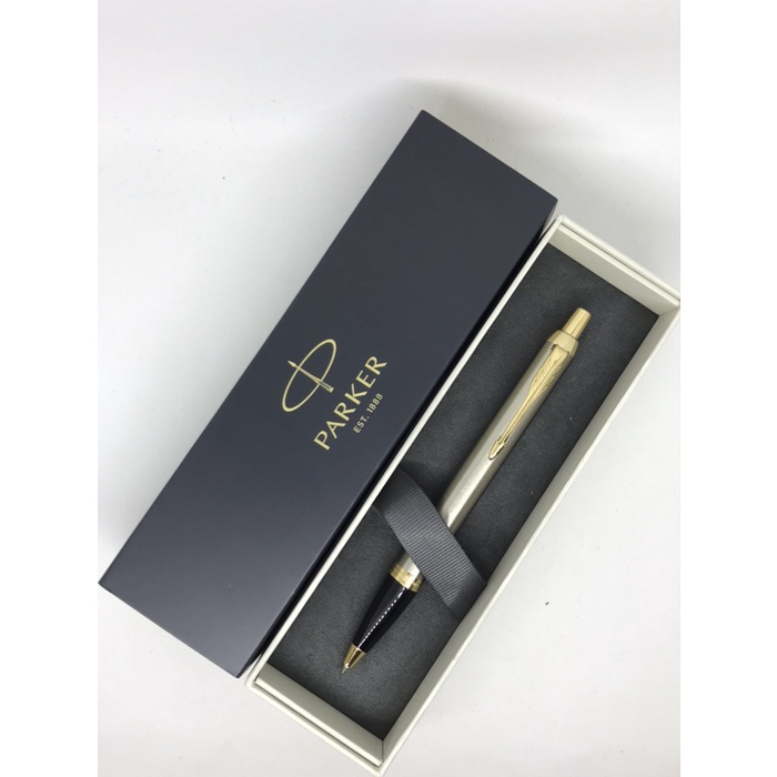 

Pulpen Parker New IM Brushed Metal Original BP GT ( Klip Emas ) promo