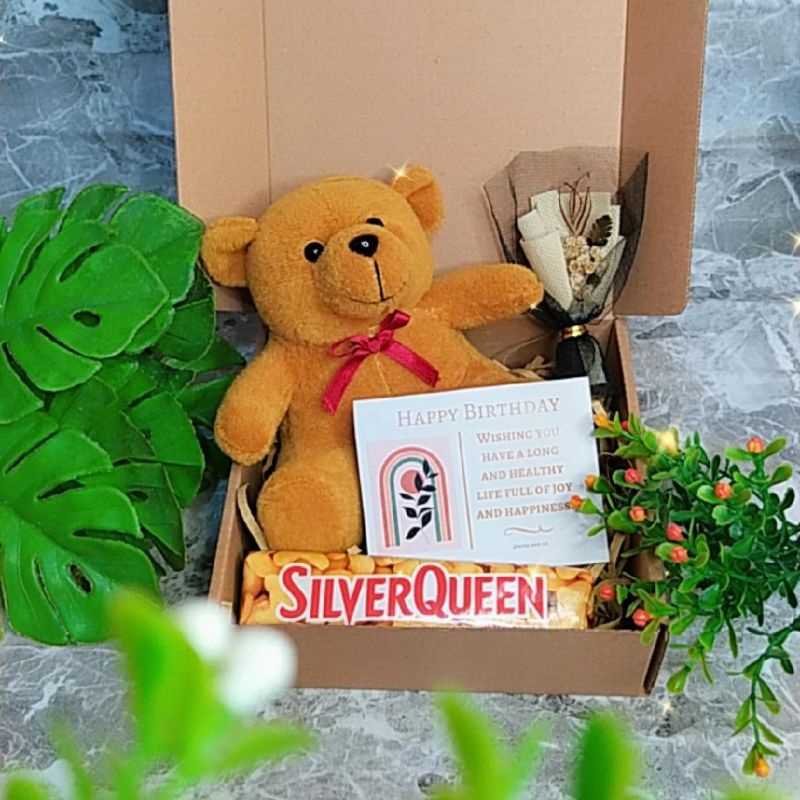 

Hampers Kado Cewek
