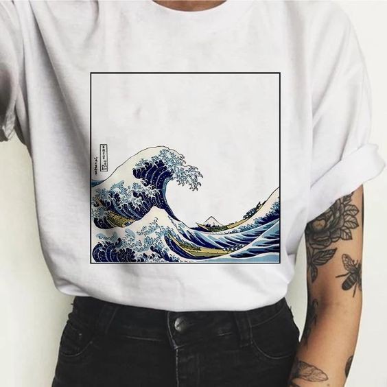 the great wave of kanagawa T-shirt | crbn_cloth | cirebon cloth