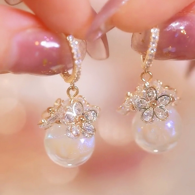 Anting Zircon Bentuk Bunga Mermaid Aksen Mutiara Warna-Warni