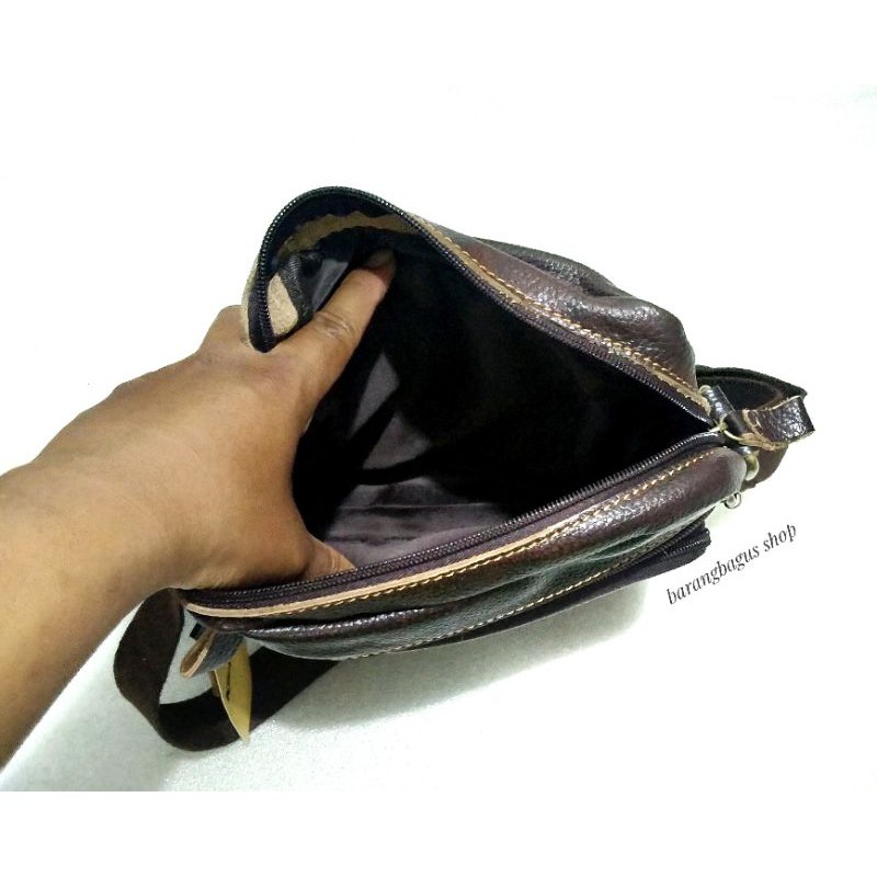 Tas selempang kulit kickers (jamin 100%kulit asli) (code 8836)