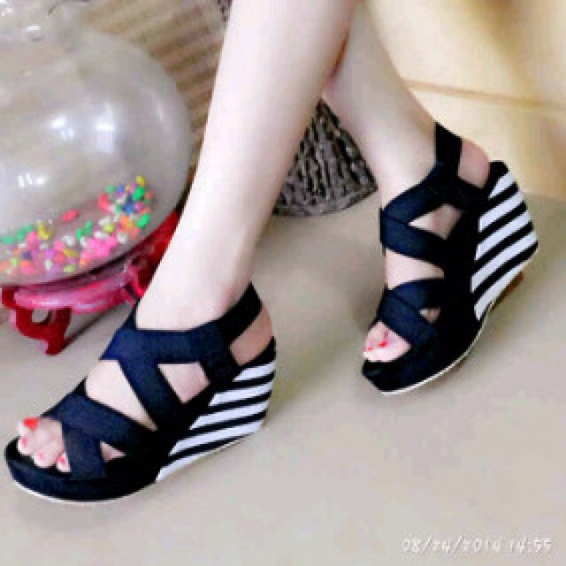 

WG Belang Hitam