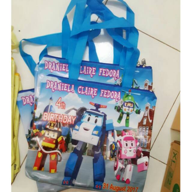 

Tas ultah/tas souvenir/paket ulang tahun/goody bag custom