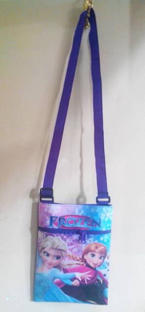 TAS SELEMPANG ANAK KARAKTER FROZEN SOFIA HELLO KITTY