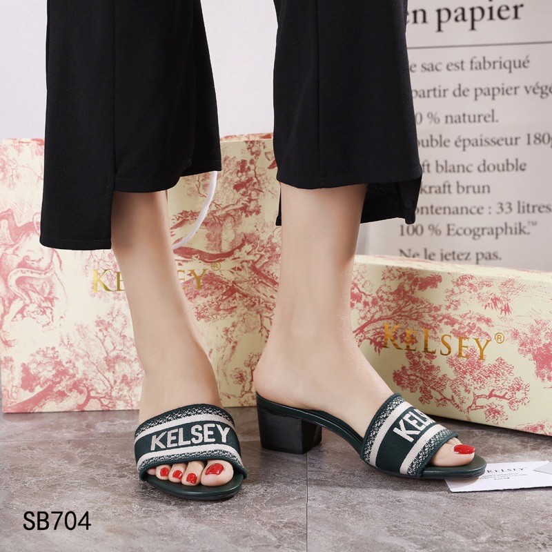 Kelsey Sandal Hak Tahu 5cm Wanita  SB704