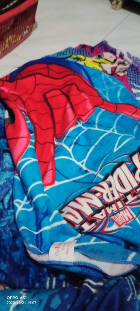 Selimut Bulu Halus 140x190 Motif Karakter Cantik Lucu Murah Asriyasashii Berkualitas