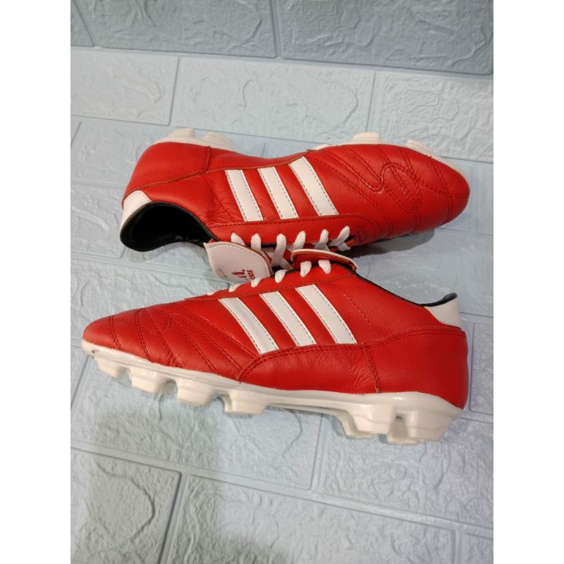 sepatu bola asli kulit sapi