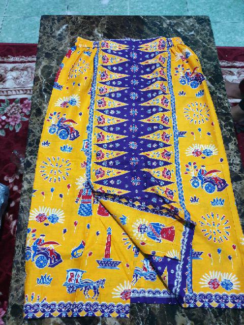 Rok Sepan Tumpal St16 Motif Pucuk Rebung Betawi Ondel-ondel Abang None Jakarta | Batik Wanita