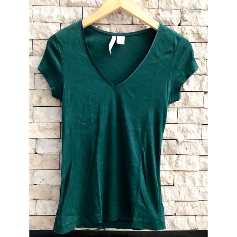 PRELOVED ZARA V NECK T-SHIRT TOP WOMAN ORIGINAL - ATASAN BLOUSE KAOS WANITA ORI
