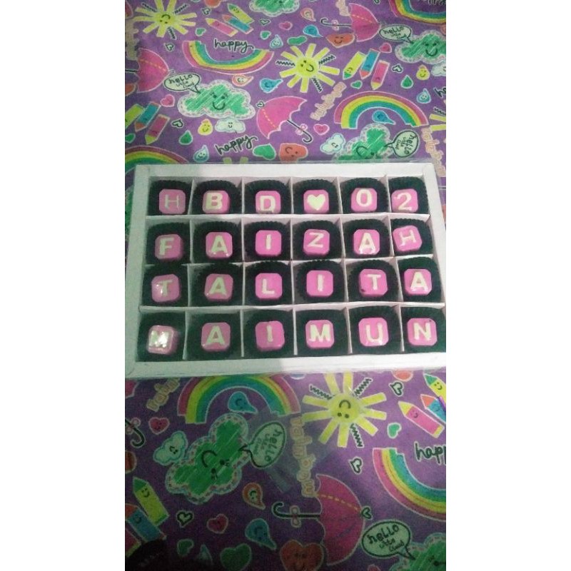 

coklat huruf box