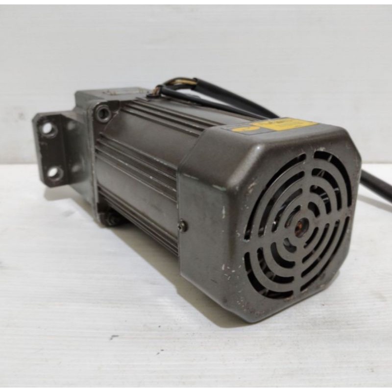 Dinamo Ac Motor Gearbok 220 90Watt Ratio 1 : 50