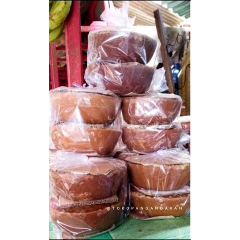 

Gula merah / Gula Jawa Asli / Gula kelapa asli / Brown sugar oleh oleh Pangandaran / oleh oleh khas Pangandaran