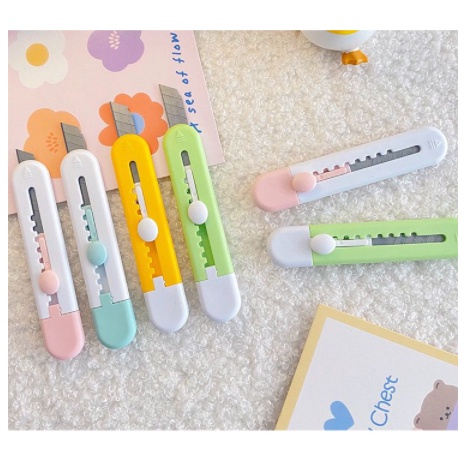 

TERMURAH 2022 Pisau Cutter Mini Lucu Unik Untuk Souvenir / Kantor / Sekolah