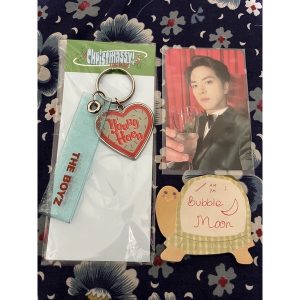THE BOYZ YOUNGHOON CHRISTMASSY KEYRING MERCH MD PHOTOCARD PC SET