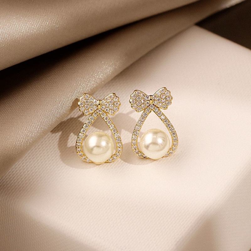 Anting Tusuk Sterling Silver 925 Desain Pita Kecil Ala Korea Untuk Wanita