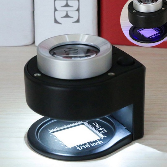 

Kaca Pembesar 30x Model Lipat Bahan Kain Linen Dengan 3 Led 3uv Light