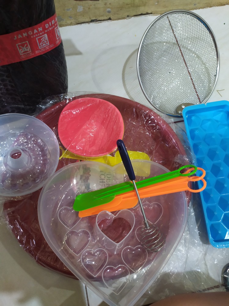 Cetakan Puding Love Plastik  Jelly Agar Coklat Nasi Bento Es Bentuk Love Cetakan Serbaguna