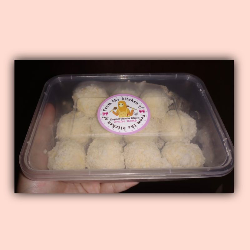 

Brulee Bomb by Dapur Bunda Khal's