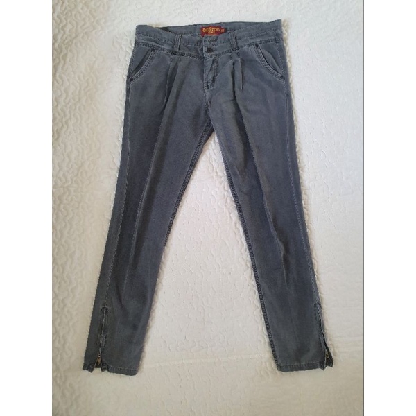 Celana jeans wanita preloved no.32