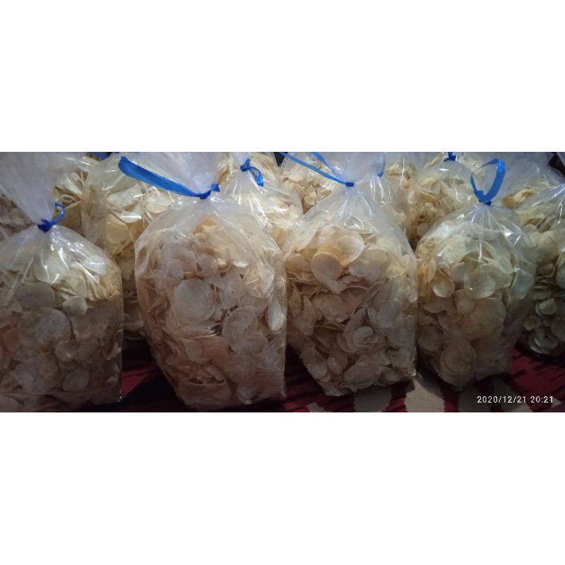 

KRIPIK MBOTE ENAK RENYAH 1 KG