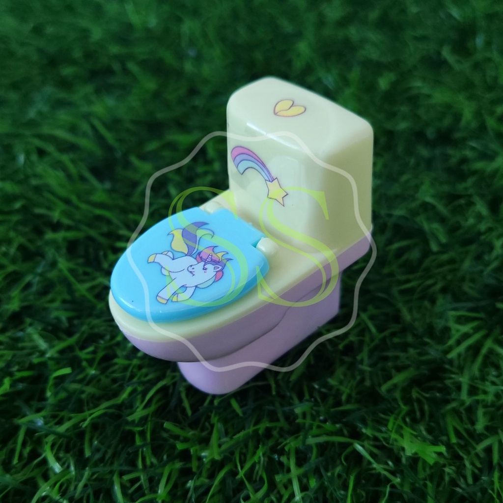 

Rautan Pensil Model Kloset + Penghapus / Rautan Pensil Closet Motif Unicorn