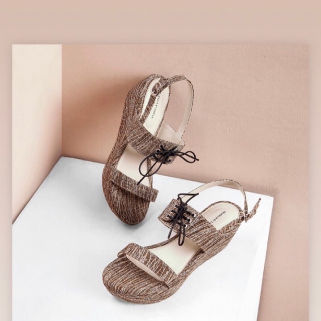 Valencia X Zaskia Sungkar