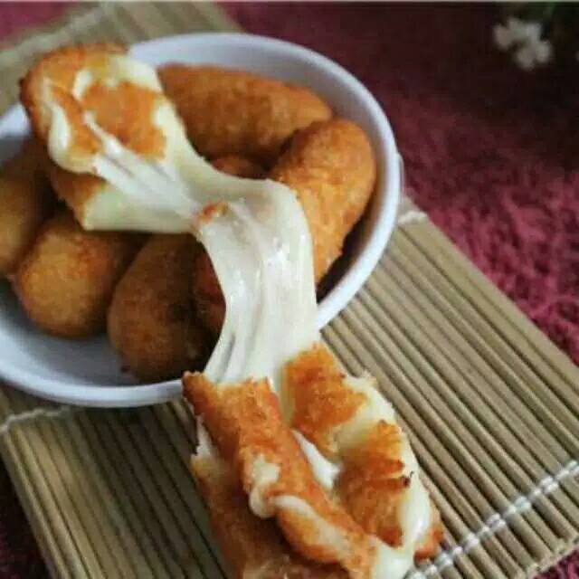 

Corndog mozarella isi 10 & 20