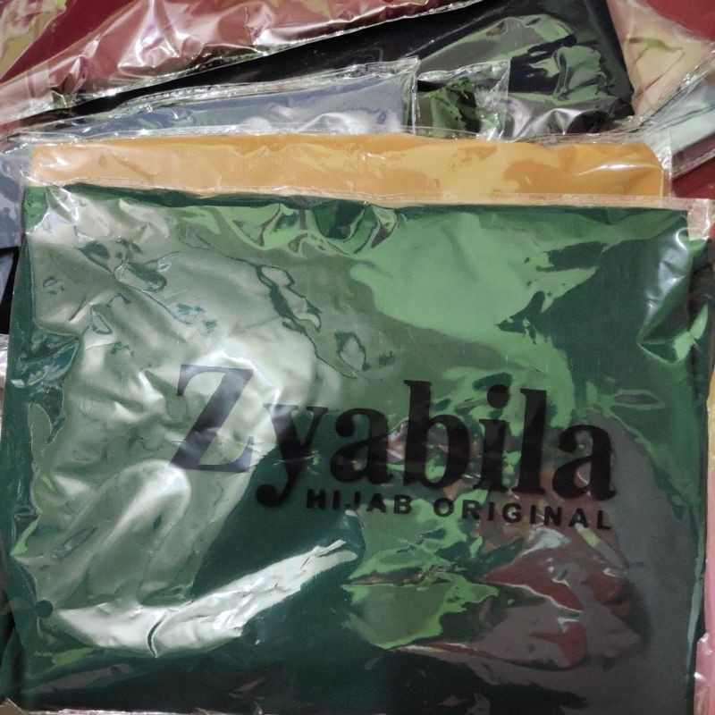 Jilbab bergo Maryam bahan wolfis brand original-Ijo botol