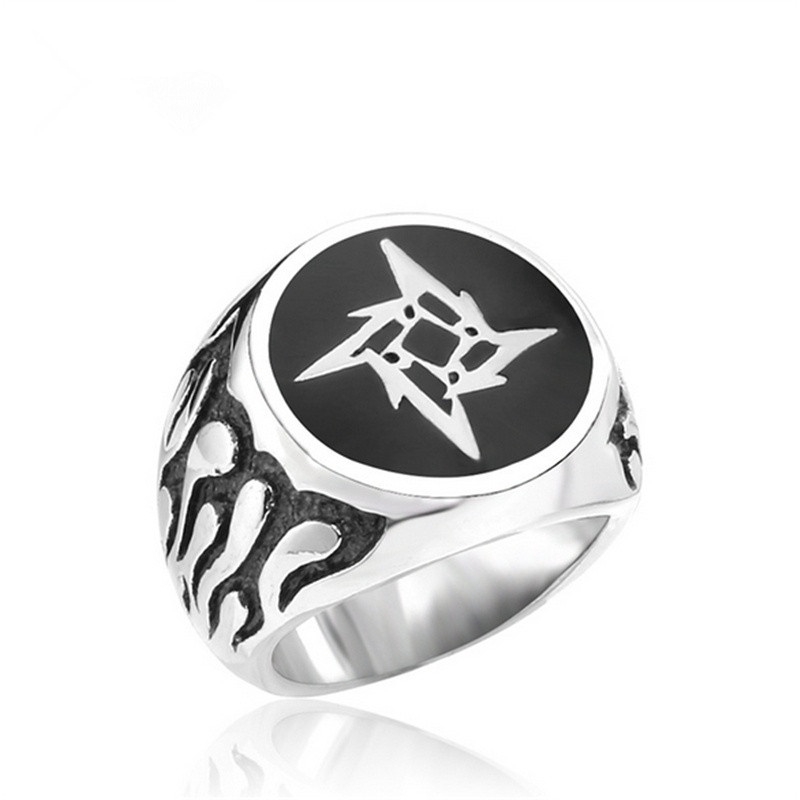 Cincin Desain Bintang Ninja Metallica Warna Silver Untuk Pria