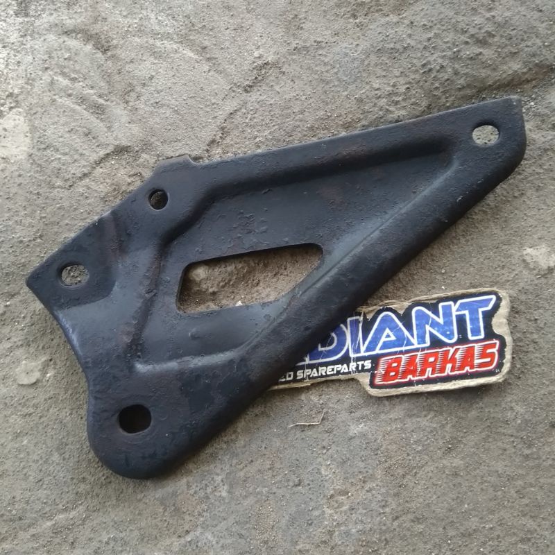 Pangkon dudukan knalpot honda win 100 ori