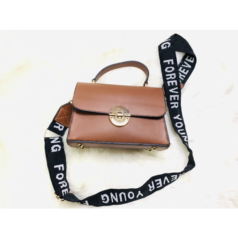 Tas Coklat Forever Young