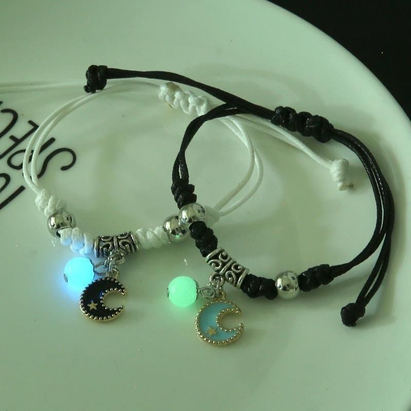 Gelang Tali Kepang Luminous Glow In The Dark Warna Hitam / Putih Untuk Pria / Wanita