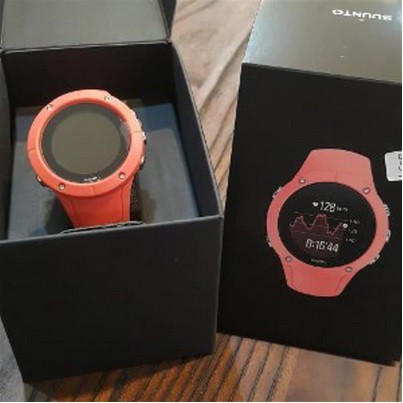 Jam tangan pria original Suunto Spartan Trainer Wrist HR Coral SS022671000