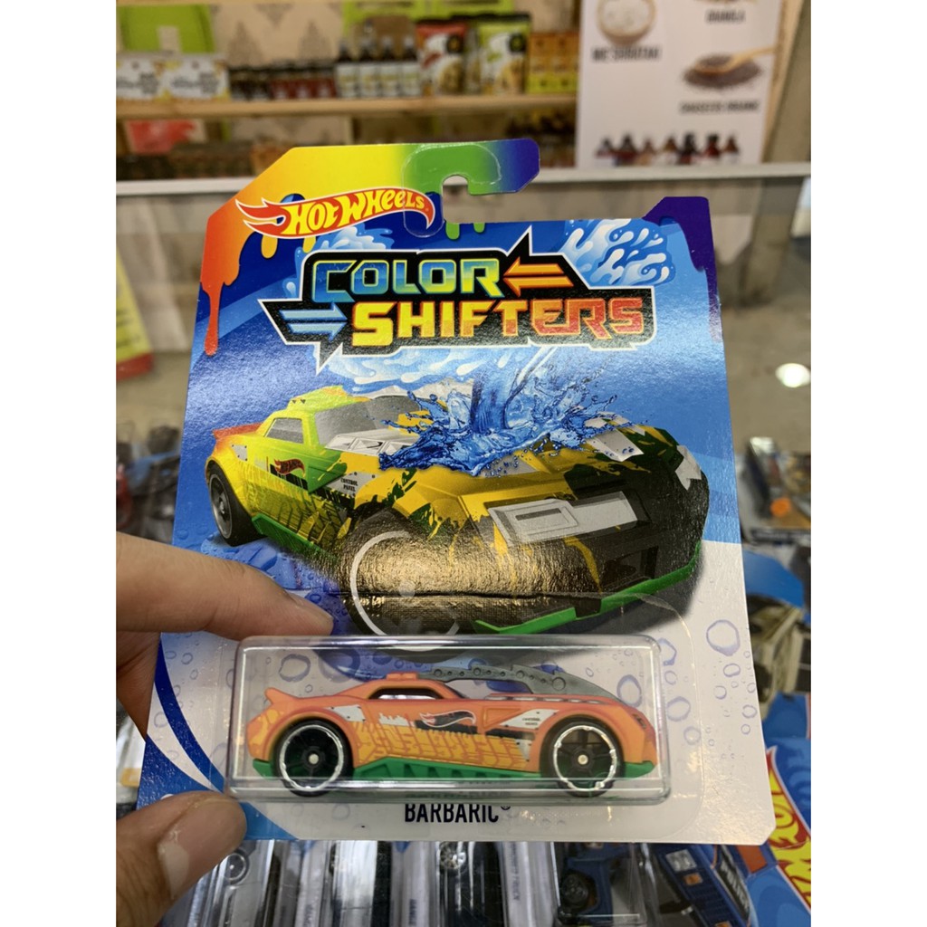 HOTWHEELS COLOUR COLOR SHIFTERS TERBARU BARBARIC PROMO MOBILAN ANAK MURAH BISA GANTI WARNA