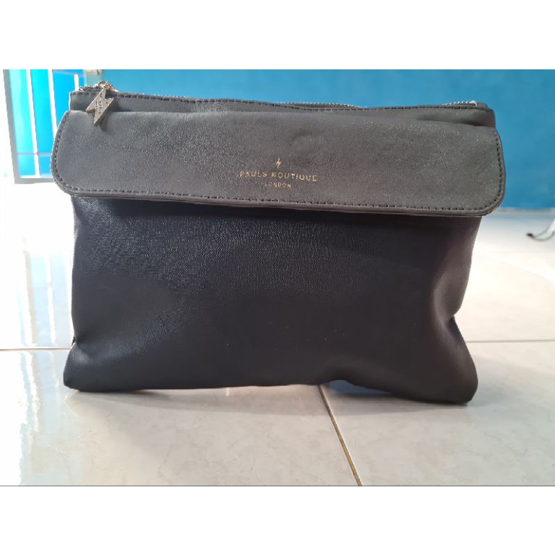PAULS BOUTIQUE POUCH BAG