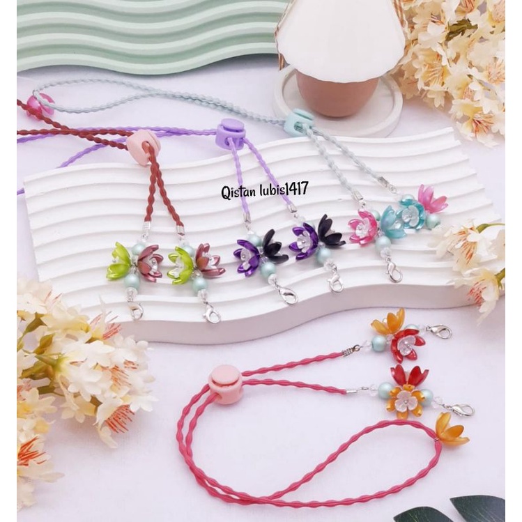 Strap bunga teratai