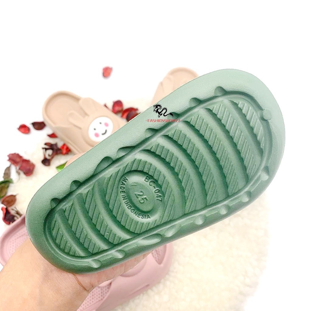 Sandal Selop Sandal Anak-Anak Perempuan Bahan Karet Terbaru Motif Boneka Line Size 24-29