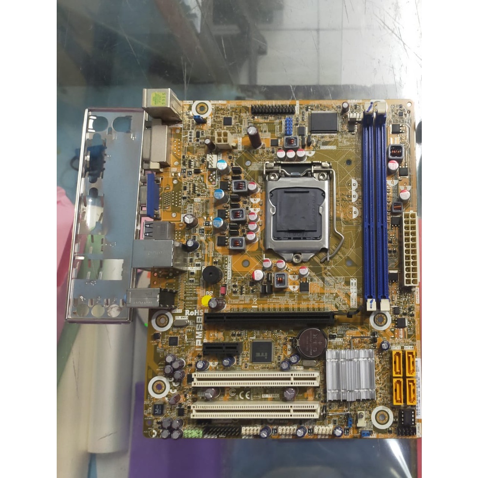 Mobo H61+processor G630 &amp; 2020 + fan Intel ( bisa di upgrade Ke core i3/i5/i7 )