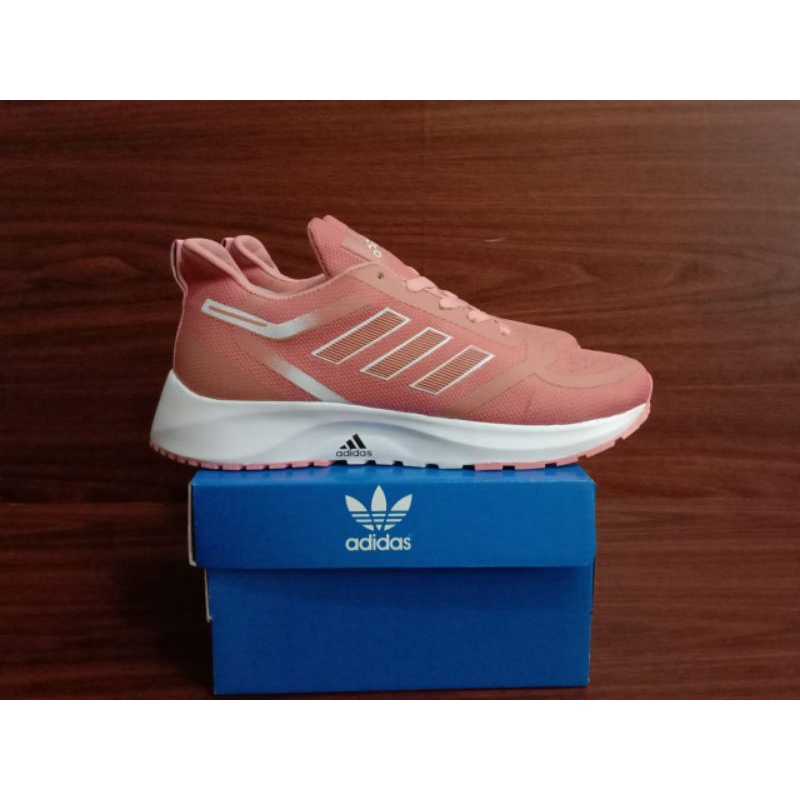 Sepatu Sneakers Adidas Wanita / Sneakers Adidas Olahraga Cewek / Sepatu Kuliah dan Sekolah Promo