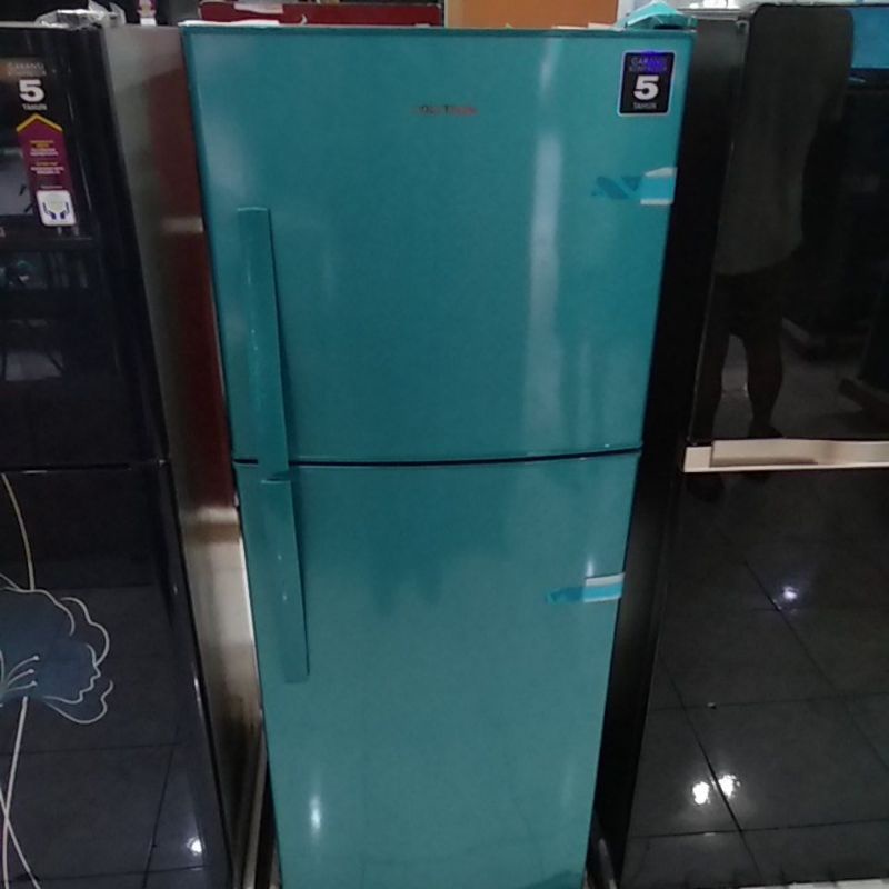 kulkas polytron 2pintu 211G (untuk wilayah kota cirebon)
