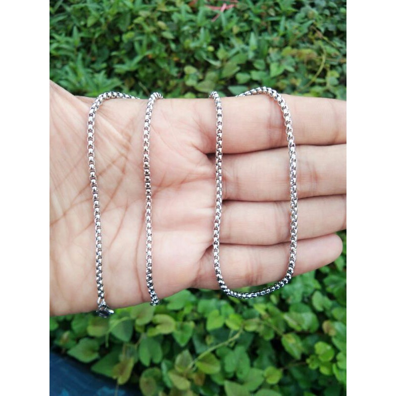 KALUNG TITANIUM HOLO BULAT WARNA SILVER